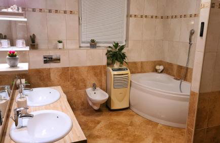 Villa Bubica- cozy holiday home in rural area with pool - Photo 23