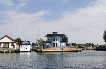 Flag House Norfolk Broads - Foto 29