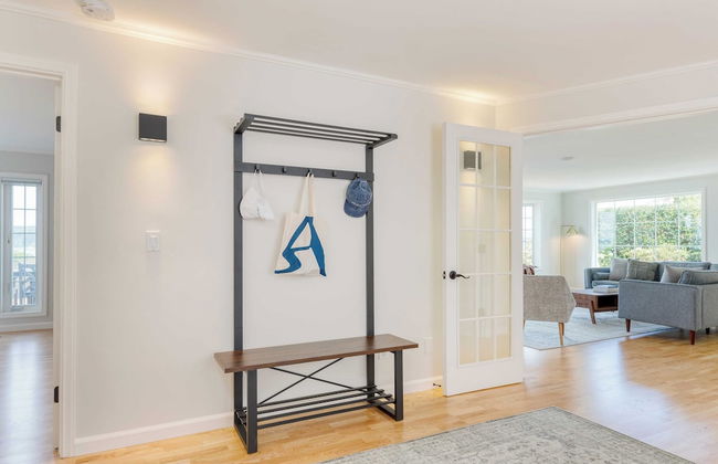 Colonial Bluff House Above the Sea by Avantstay - Foto 17