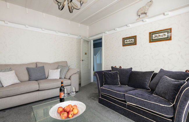 Rest & Recharge - Koi House - Photo 25