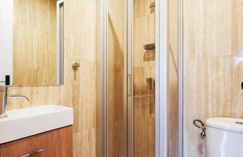 Bright Luxurious - 1BD 2BTH - AtochaRetiro - Photo 18