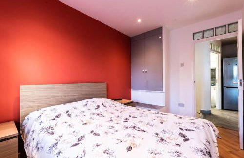 Comfy Apartment 16 Easy access to Central London - Foto 9