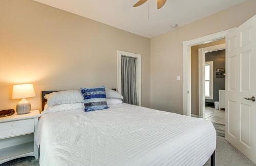 Walk to Dtwn Green Lake Peaceful Getaway with Porch - Foto 16