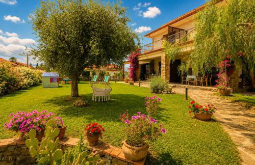 Villa di Marinella - Foto 1
