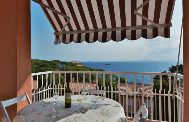 Capo d'Arco - Photo 4