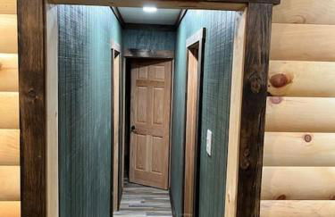 Cubs Den - Hot Tub- Walk to Lake- Fire Pit - Kayaks - Foto 16