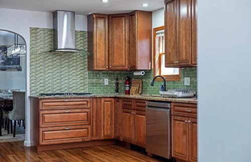 Home in Bushkill Saw Creek Poconos area - Photo 45