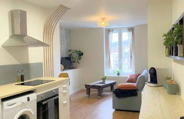 T2 cocon en hyper centre, très calme, stationnement devant l'immeuble - Foto 3