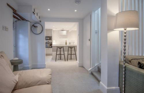 Caleb's Cottage - 4 Bedroom Cottage - Solva - Photo 47