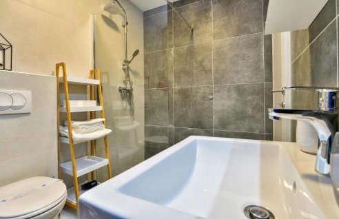 Gorgeous Home In Varazdin Breg With Sauna - Foto 34