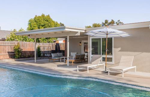 #Marbella Lane - Cozy Modern Home with Relaxing Design & Pool - Foto 58