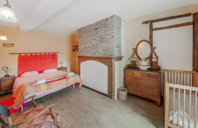 Heritage Holiday Home in Gouvy With Fenced Garden - Foto 11