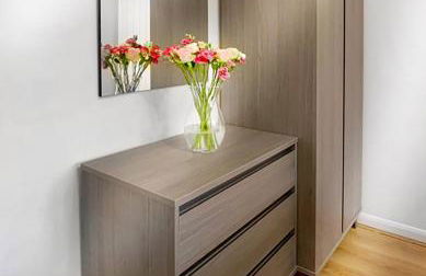 Wokingham - 2 Bedroom Maisonette - With Parking - Foto 6