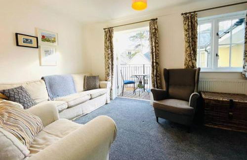 Centrally located "Spring Cottage" Perfect Ventnor Holiday Home - Foto 13