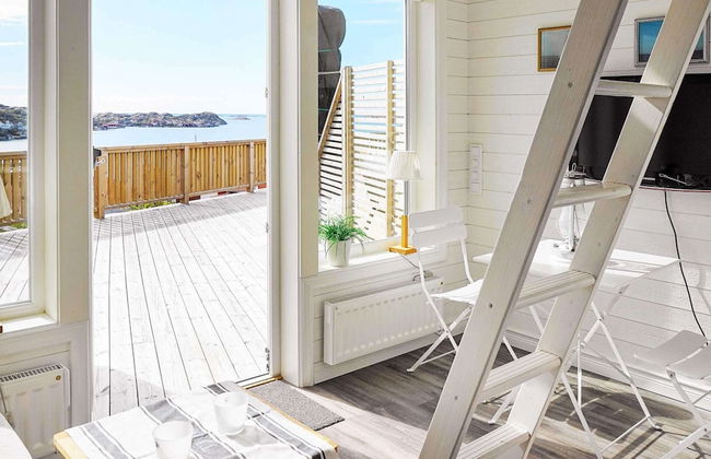 2 Person Holiday Home in Ronnang - Foto 10