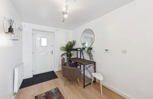 Cosy Retreat in Ashford city centre with Hot tub - Foto 7