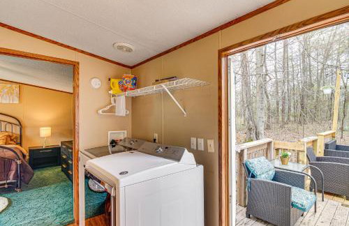 Nancy Cabin with Fire Pit Near Lake Cumberland! - Photo 20