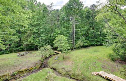 Creekside Cabin in Franklin about 8 Mi to Downtown! - Foto 21