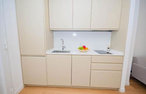 For You Rentals Bonito y acogedor apartamento TEMPORAL cerca al Estadio Bernabeu - Madrid VDS280 - Photo 16