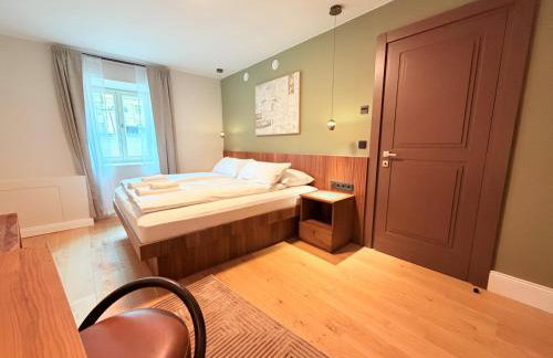 Amaroo - Boarding & Serviced Apartments "Regia" - Foto 6