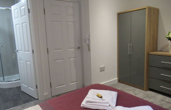 Emmanuel Church Apartments - Photo 3