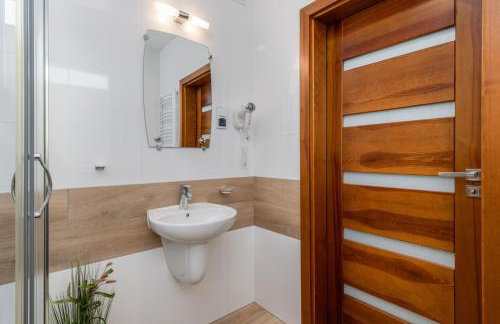 Nemo 4 Bedrooms & Grill - Foto 21