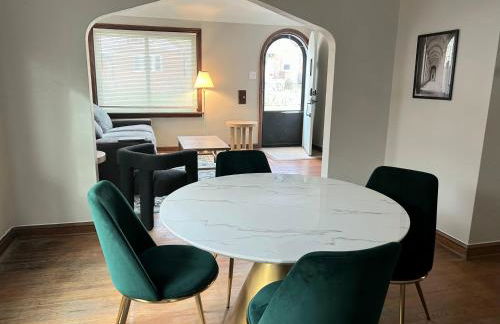 The Urban Nest – Your St. Louis City Retreat! - Foto 4