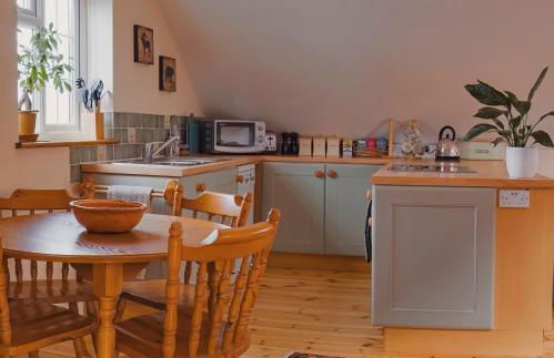 Sticklinch Farm Cottage Near Glastonbury town & walking distance for festival 4 beds sleeps 5 - Photo 2