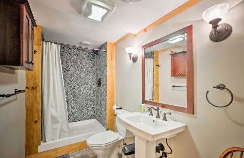 Private Wooded Cabin 7 Mi to Mount Snow! - Foto 21