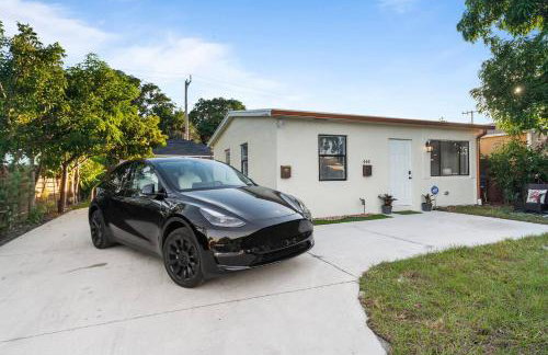 Luxury Chic Style Home near DowntownAirport - Foto 18