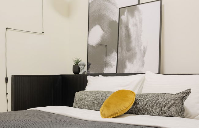 Mr. Louis - By TLV2GO - Photo 13