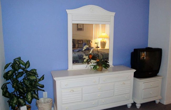 4BR 3BA Home in Indian Creek by CV-2673 - Photo 9