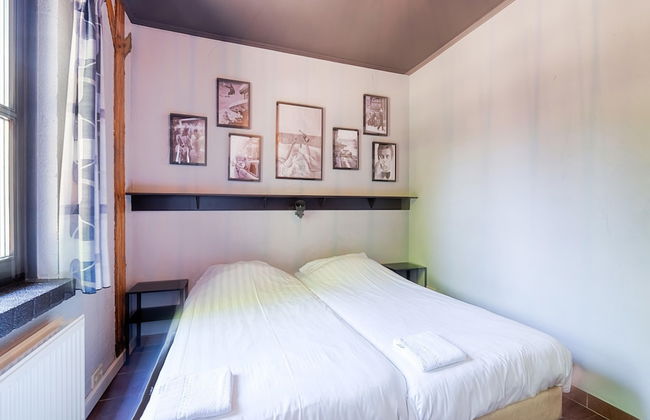 Atmospheric Country House in Asten on a Golf Course - Photo 14