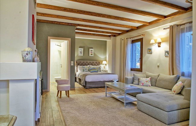 Almond House Suites Arachova - Adults Only - Foto 7