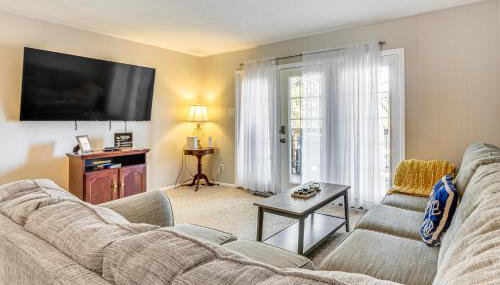 4 Mi to Greers Ferry Lake Condo with Deck and Balcony - Foto 3