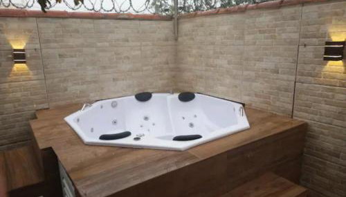 CASA COM SPA DE HIDRO, AQUECEDOR E CROMOTERAPIA A 1,0 kM DO CENTRO - Foto 4