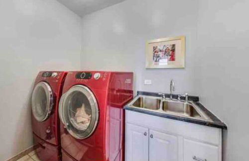 Lakefront Rooftop Parking - Foto 21