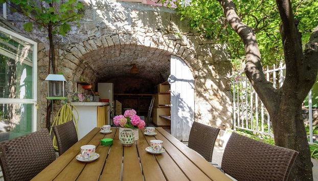 Lovely Mediterranean Home near Beach with Private Open & Covered Terrace - Foto 2, Imagen principal