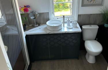 8 Willow Street - Photo 57