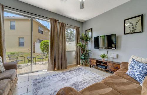 Comfy Townhome Minutes from Disney - Photo 27