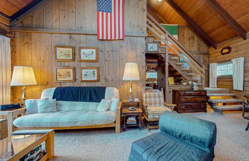 Log Ski Lodge - Photo 7