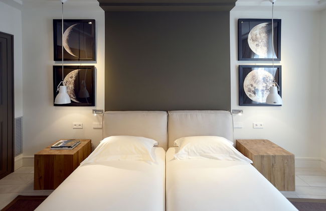 Midtown Apartments - Photo 14