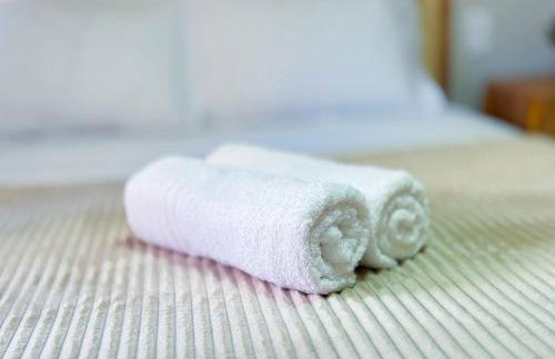 Belíssimo Ap na Praça - Wi-fi e Piscina - Foto 39