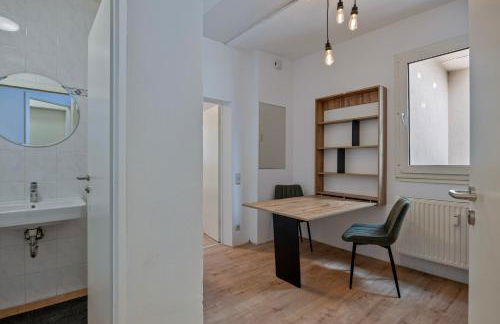 Deine Bude - 4 Doppelzimmer, 2 Bäder, Küche - Photo 25