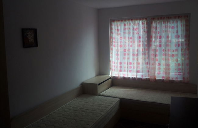 Varna Apartments - Photo 4