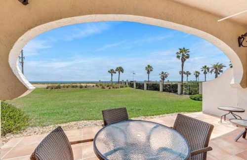 Oceanside Luxury Condo | Flagler Beach - Foto 2