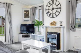 Tranquil Lodge with river views - Foto 11