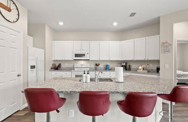 Florida Retreat Home w Fast-wifi Patio King Bed - Foto 6