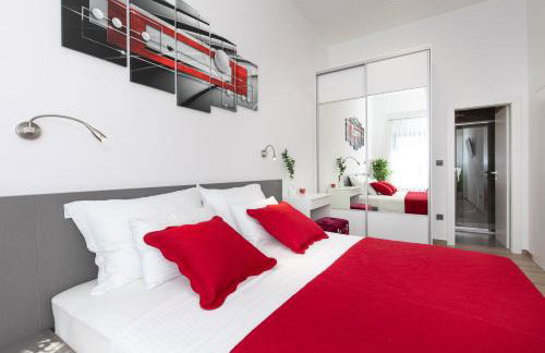 Villa Supernus II with Heated Pool - Photo 34