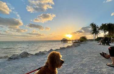 Villa Bella Newly Remodeled With Private Dock and Pool & Cabana Club Access - 7 night minimum stay - Foto 21